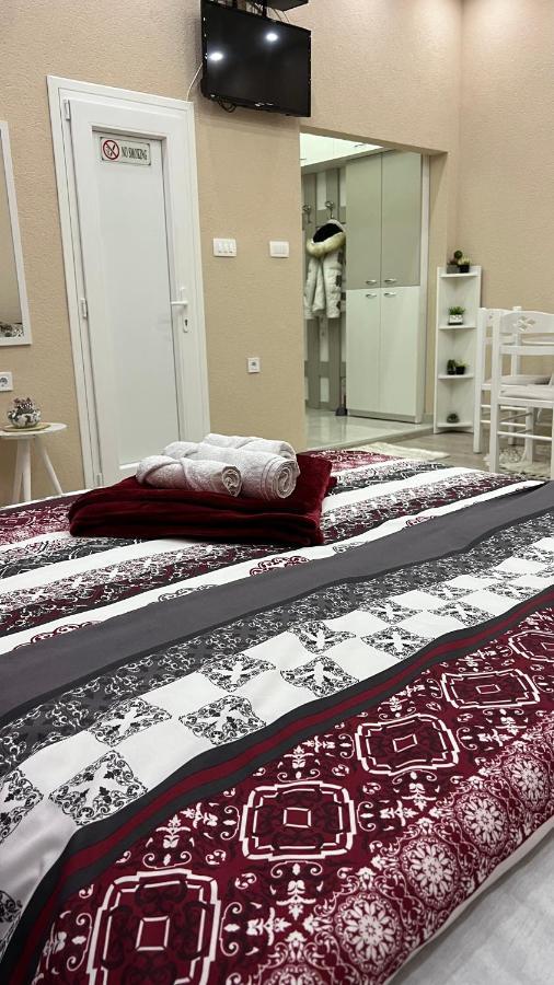 Apartment Downtown Podgorica Ngoại thất bức ảnh