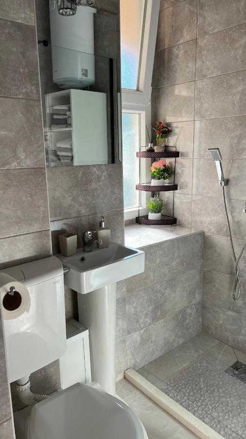 Apartment Downtown Podgorica Ngoại thất bức ảnh